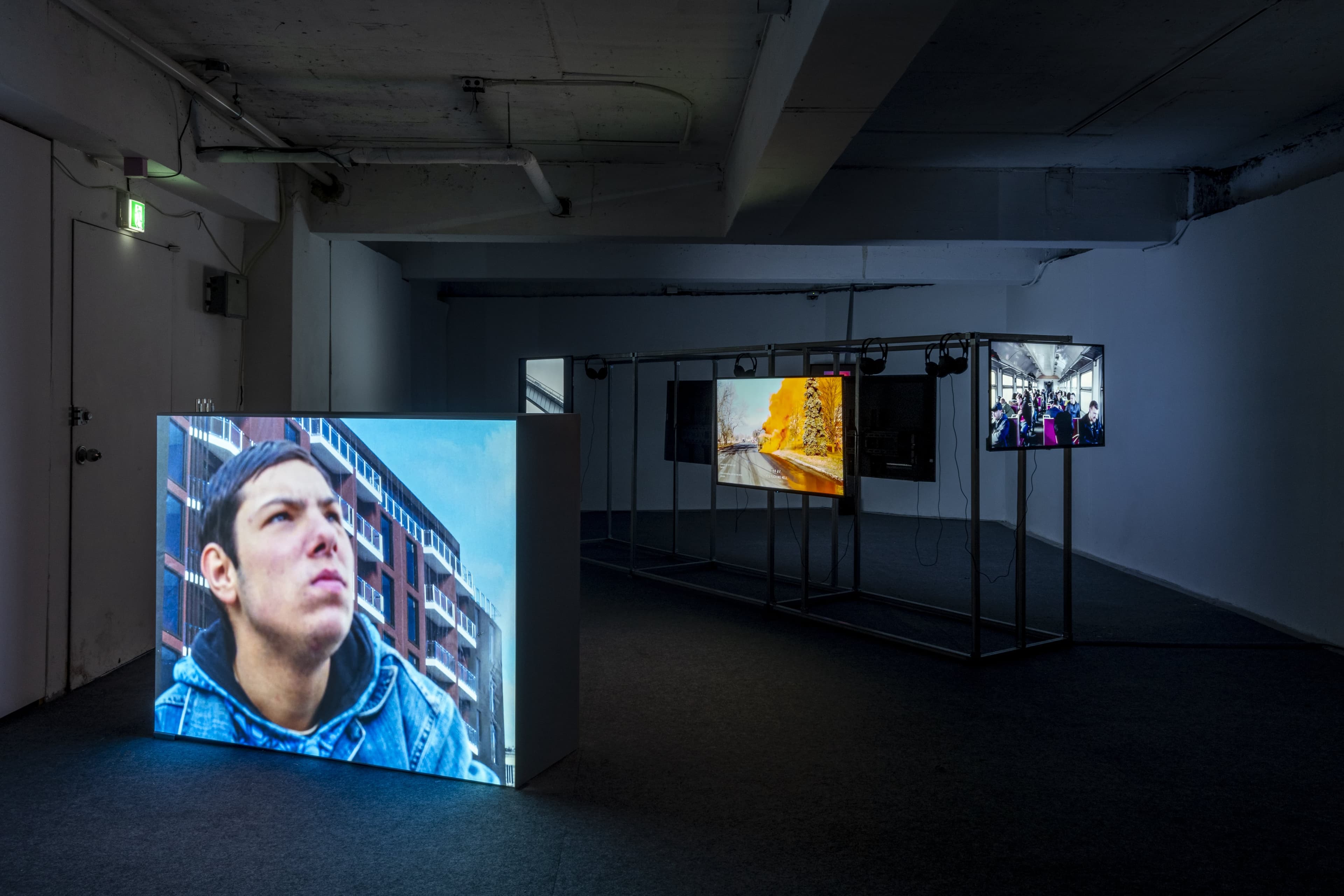 부산국제비디오아트페스티발(공간 힘) / Busan International Video Art Festival (Space Heem)